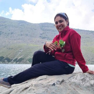 Dr. Manali Khedkar